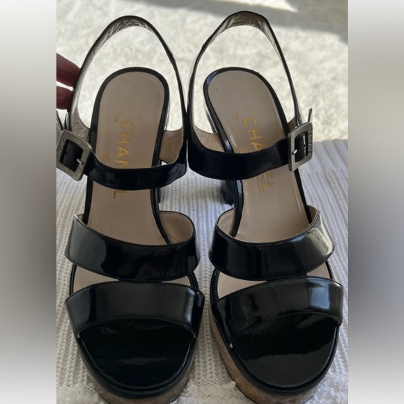 Chanel Sandals Block Heels Vintage Lucite 2001 Black Patent Leather US6/ 36 - Picture 2 of 10